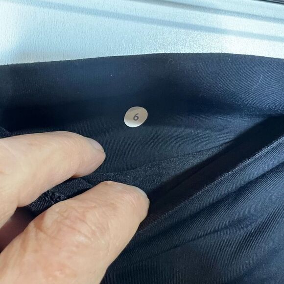 Lululemon Black Crop Angle Hem Double Waist Band Athletic Pants - Picture 6 of 11